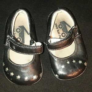 See Kia run Mary Janes